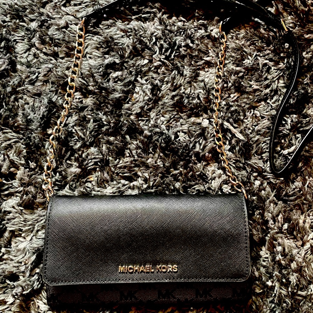 Michael Kors purse